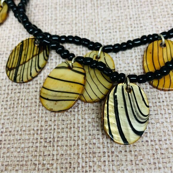 Black Beaded Shell Double Strand Necklace - Picture 2 of 2